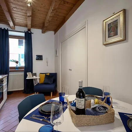 Xenia19 In Pieno Centro Storico Apartment Peschiera del Garda Exterior photo